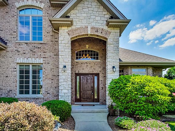 3rd image of 11039 Venezia Dr