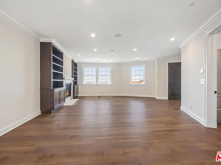 15201 McKendree Ave — Photo 11