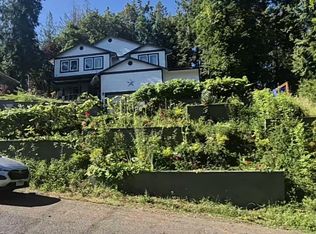 7047 SE 118th Dr #A, Portland, OR 97266