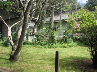 97995 Court St, Brookings, OR