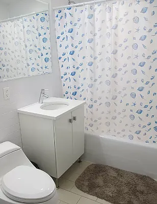 Rented by Avenues Real Estate | media 7