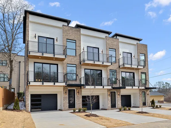 219 S West St, Fuquay Varina, NC 27526