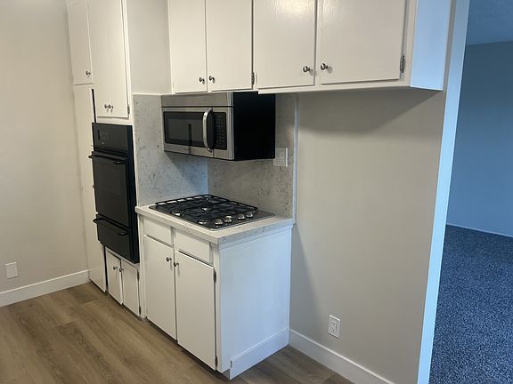 4th image of 4350 N Lakewood Blvd APT 8