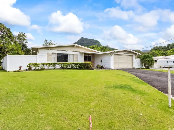 1567 Uluhaku Pl, Kailua, HI 96734