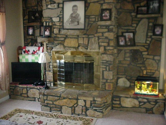 2nd image of 1311 Cherry Ln