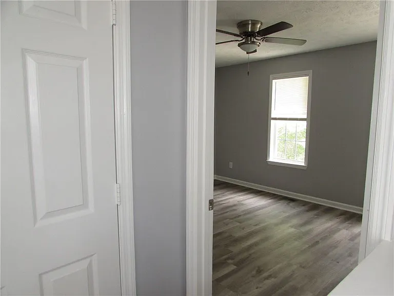 835 Heritage Valley Rd — Photo 31