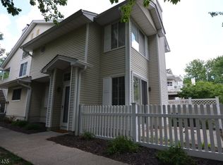 34 Academy Ct, Bedminster, NJ 07921