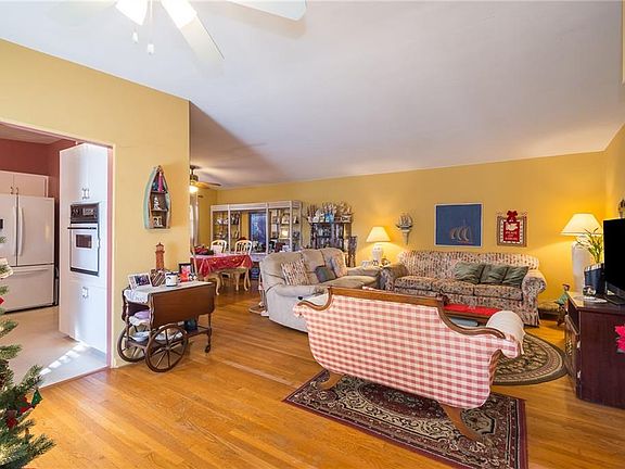 5th image of 1415 E Muriel St
