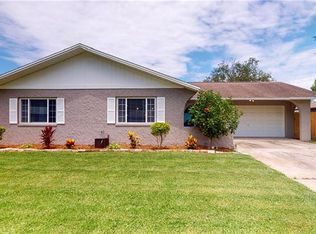 1582 Redwood Ave, Dunedin, FL 34698