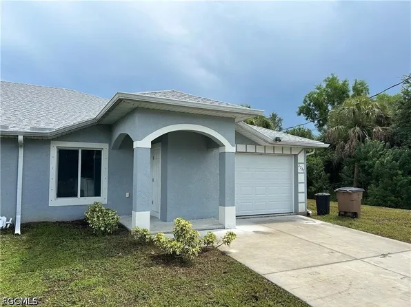 2225/2227 Snead Dr, Lehigh Acres, FL 33973