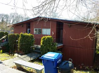 9343 52nd Ave S, Seattle, WA 98118