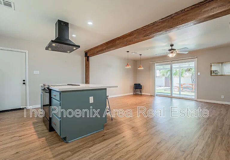 1102 N 72nd Pl — Photo 10
