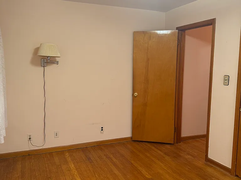 5458 Chase Rd — Photo 6
