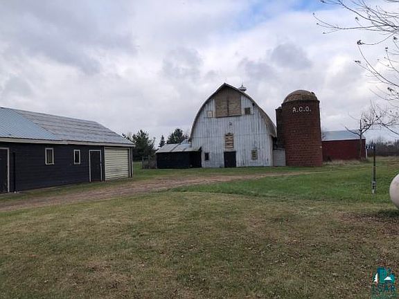 3rd image of 1274 Birchwood Dr