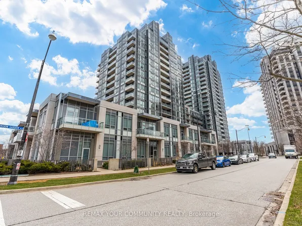 120 Harrison Garden Blvd #1402, Toronto, ON M2N