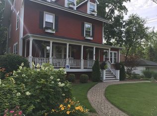 299 Prospect Ave, Glen Ellyn, IL 60137