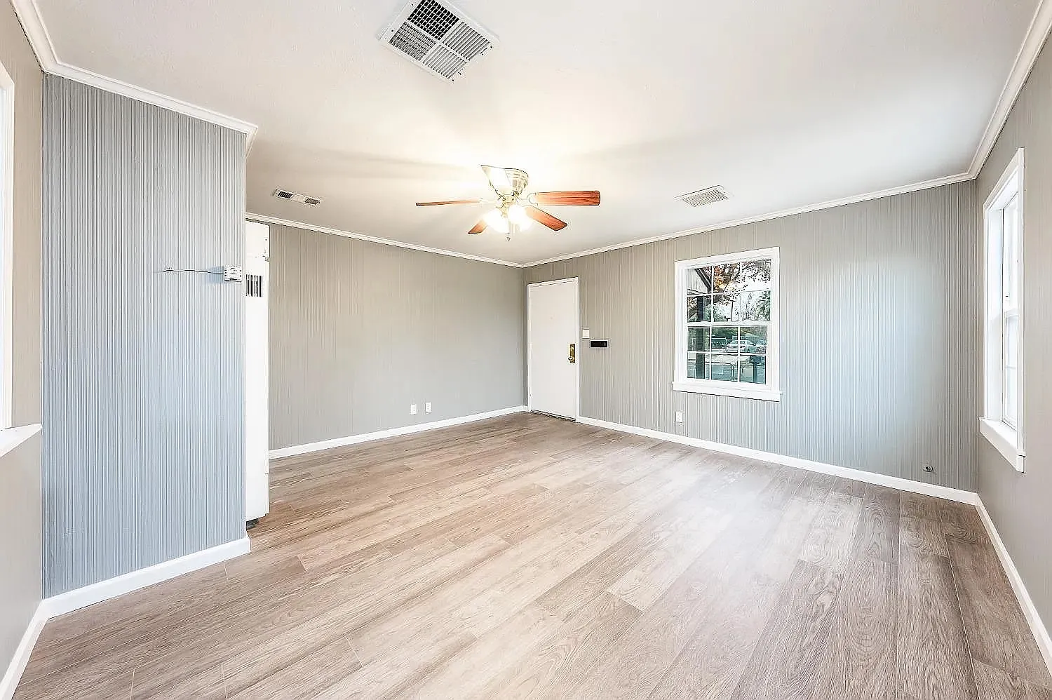 721 Pottle Ave — Photo 4