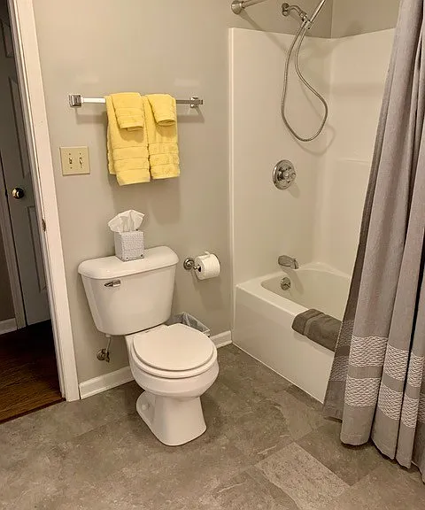 14 Townsend Pl #B — Photo 8