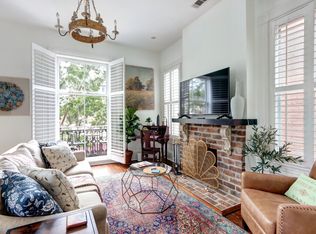 413 Whitaker St, Savannah, GA 31401