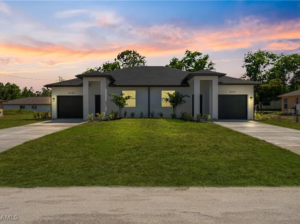 5205/5207 26th St SW, Lehigh Acres, FL 33973