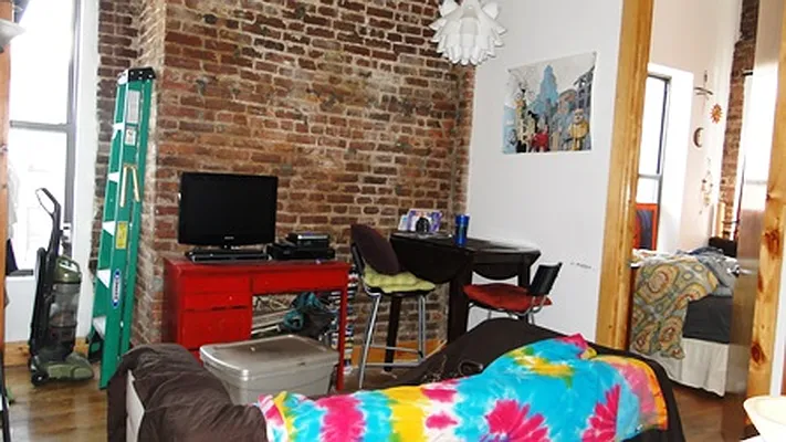 Rented by Elite NY Holdings | media 10