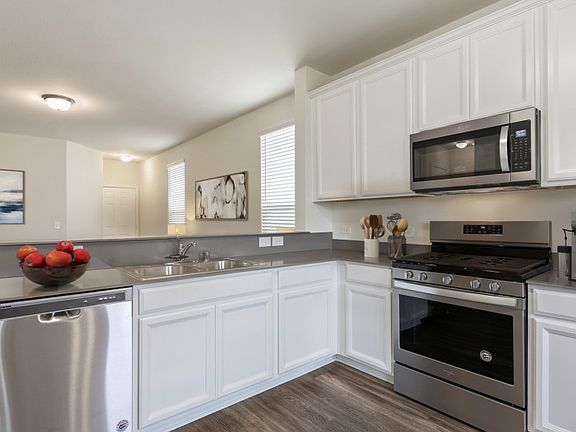 Spacious Kitchen