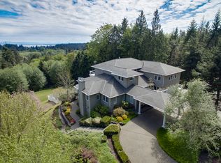 10945 Fairmont Ln NE, Bainbridge Island, WA 98110