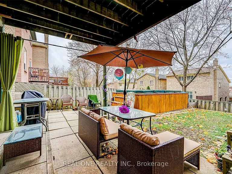 4181 Trapper Cres #LOWER — Photo 13