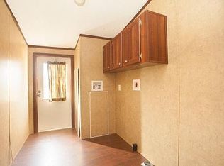 9015 Raymond Landtrip Rd, Mansfield, AR 72944