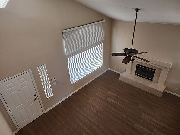 5th image of 2712 Cricket Hollow Ct