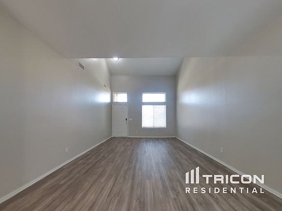 4th image of 36524 W El Greco St