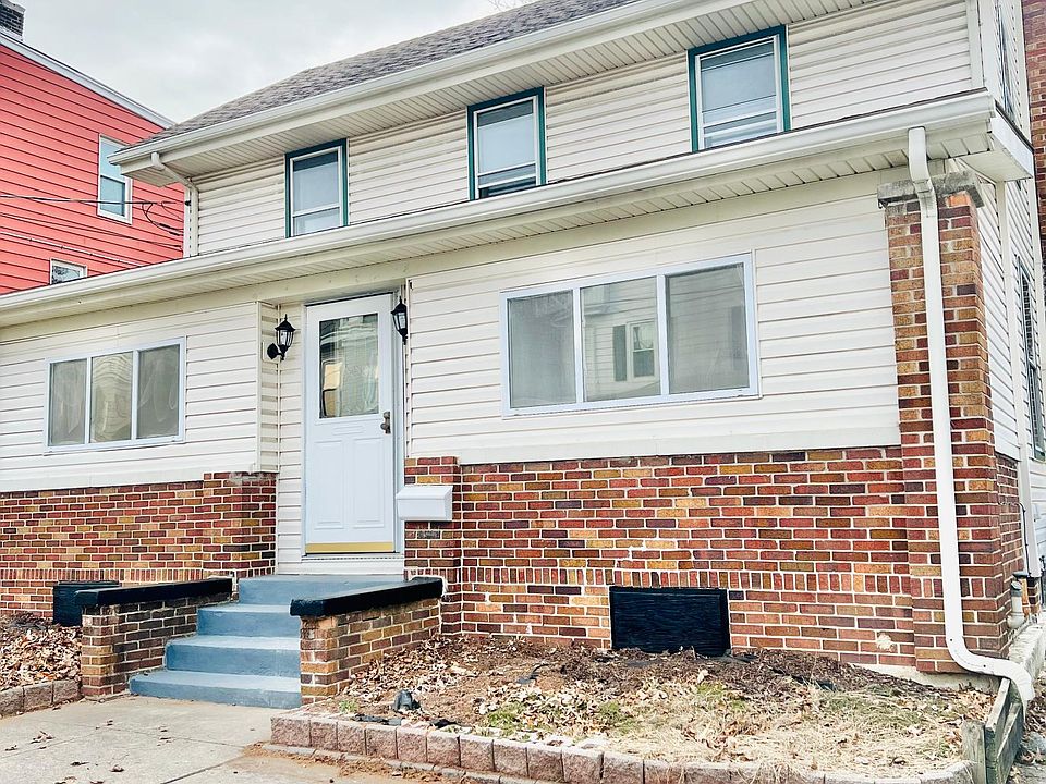 1st image of 327 5th St