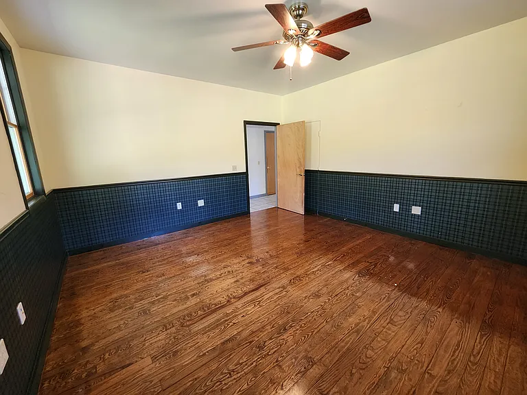 109 N Hollow Rd — Photo 19