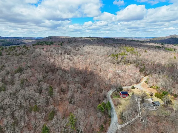 LOT 33-33.03 William Holmes Rd, Becket, MA 01223