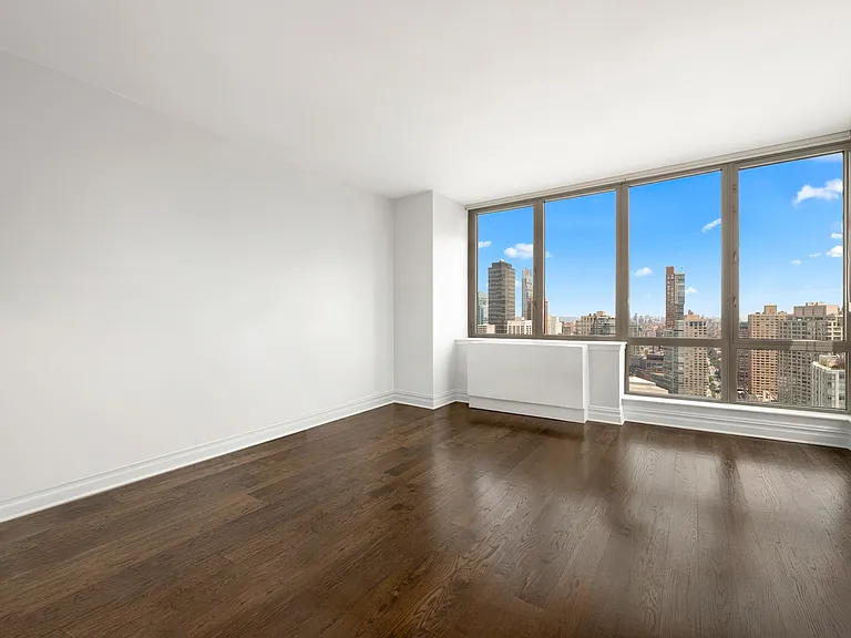 2 Columbus Ave #34B — Photo 7