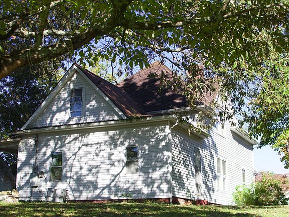 5th image of 2814 Pruden Dr