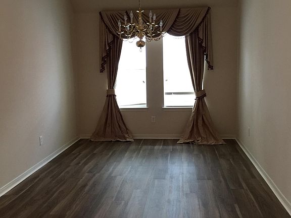 5th image of 15019 Live Oak Bend Way