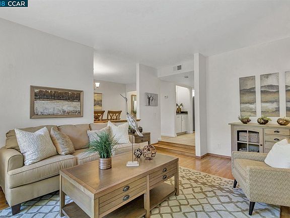 4th image of 1515 Camino Peral APT B