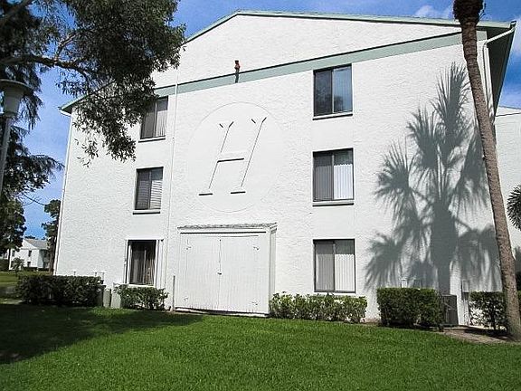 3rd image of 3636 Alder Dr APT A3