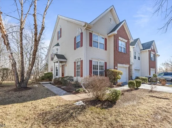 13 Tavern Ln, Readington Twp., NJ 08889