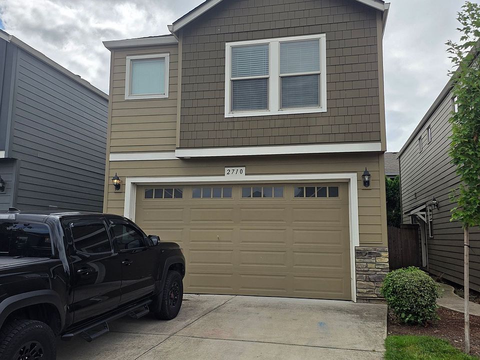 1st image of 2710 NE 130th Ct