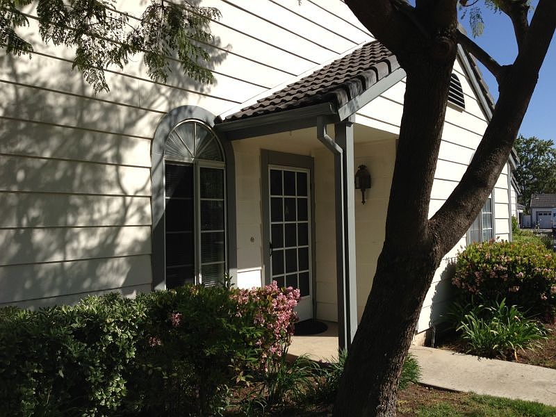 1st image of 390 Jeremiah Dr Unit A