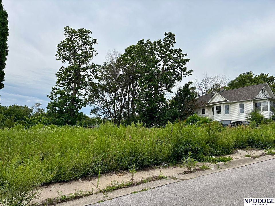 1st image of 3107 Corby St