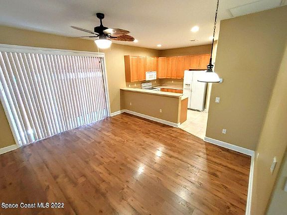 5th image of 1329 Gem Cir #39