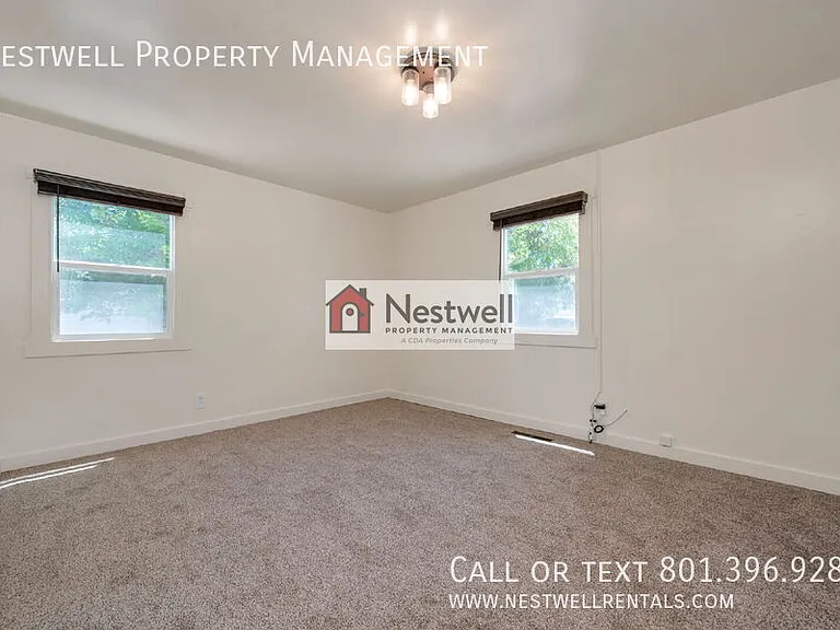 254 E Main St — Photo 12