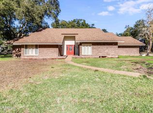 224 W Dunbar Ave, Opelousas, LA 70570