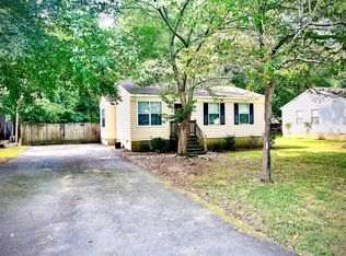 307 Carriage Rd, Williamsburg, VA 23188