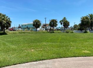 14203 Treasure Ct, Galveston, TX 77554