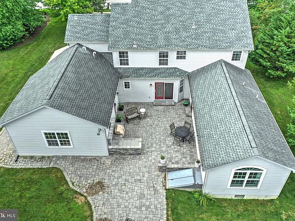 5th image of 45 N Allwood Dr