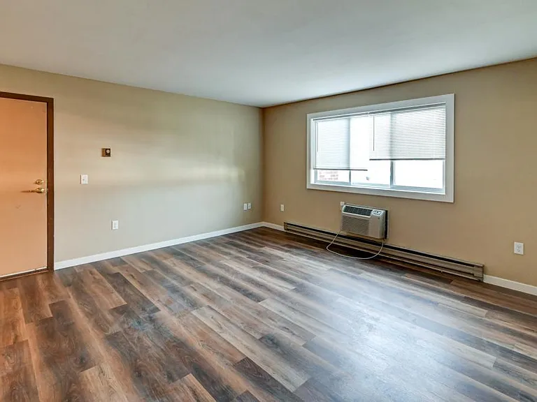 100 Sunset Ln #7 — Photo 10